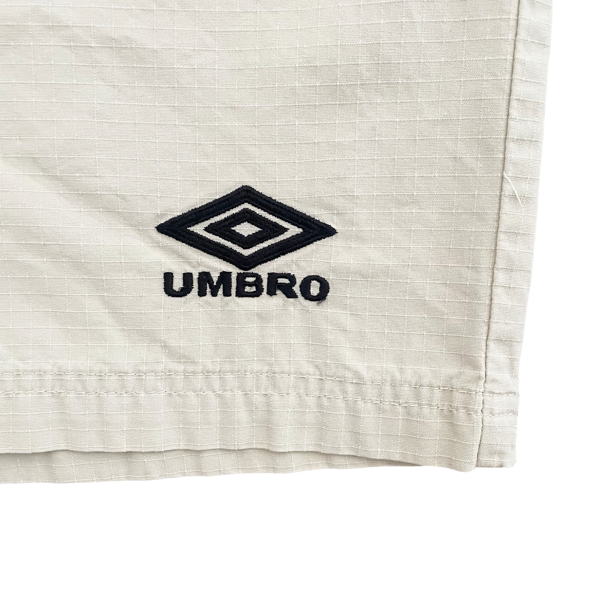 Umbro Ripstop Cargo Shorts - L