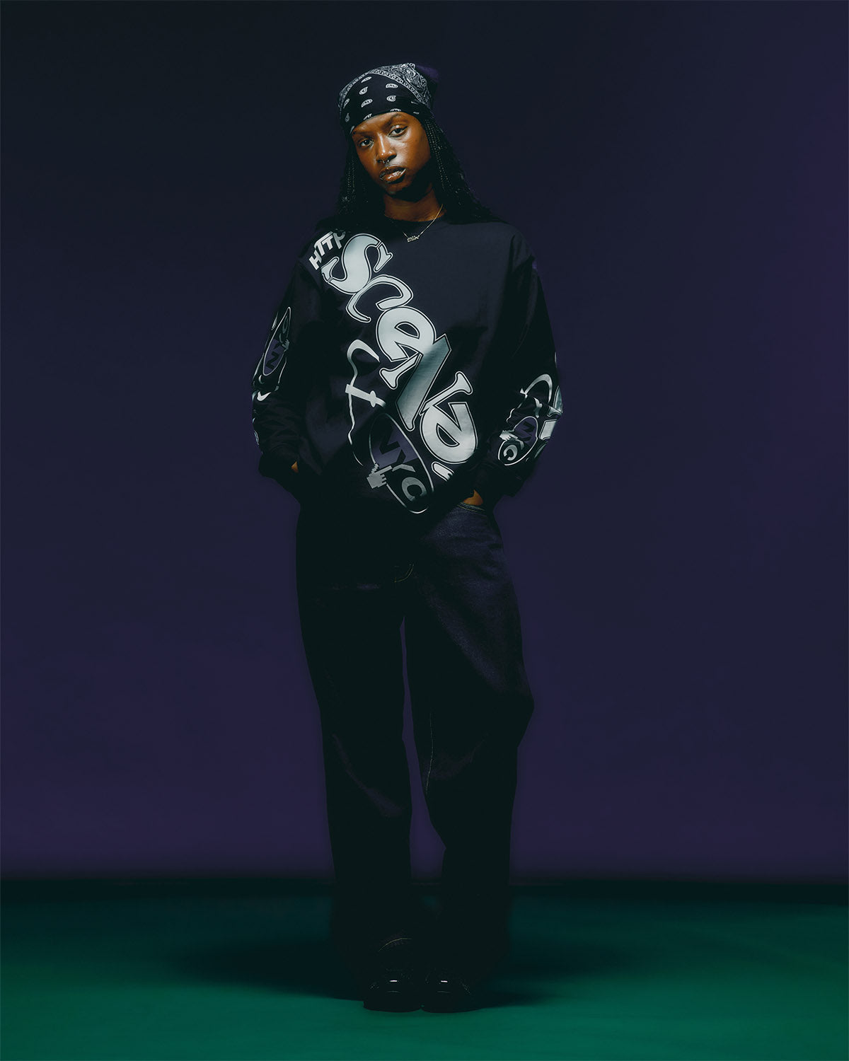 URL LONG SLEEVE – SCENES