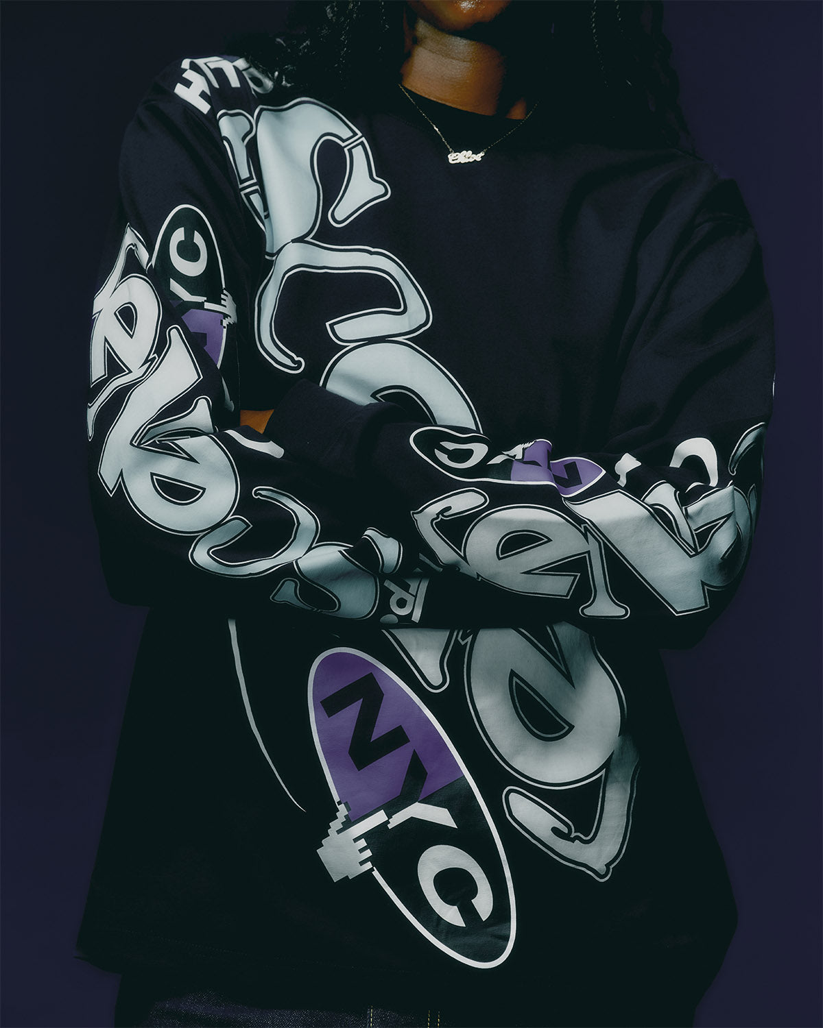 URL LONG SLEEVE – SCENES