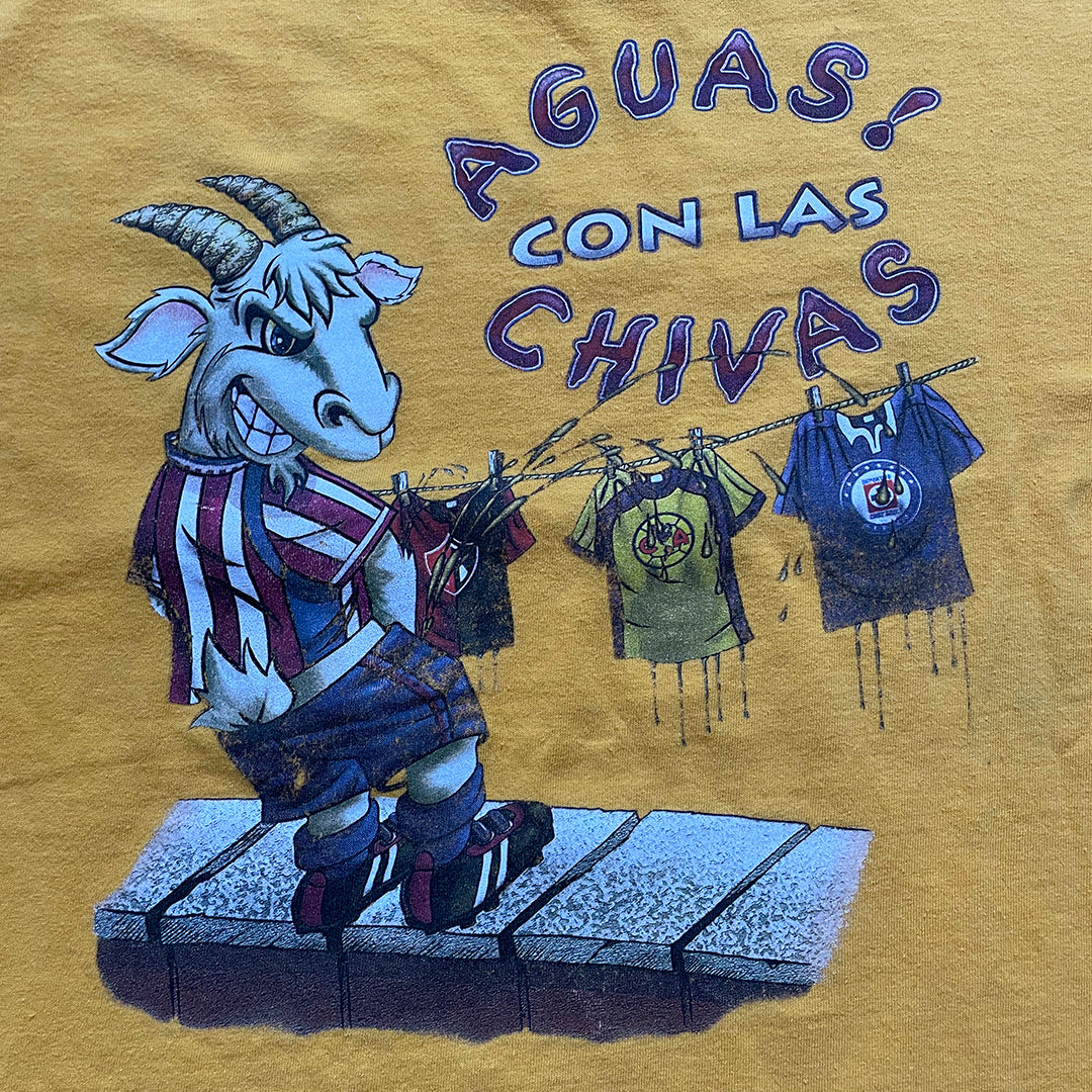 Aguas! Con Las Chivas T-Shirt - L